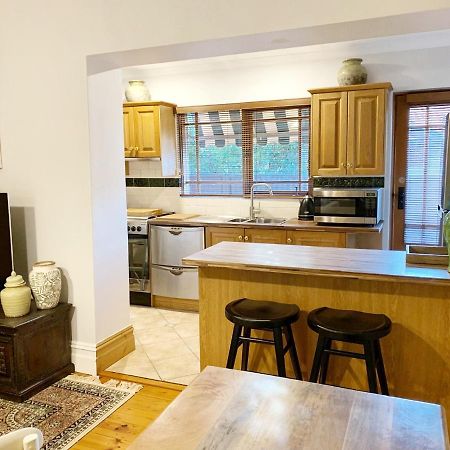 Hollidge House 5 Star Luxury Apartments 애들레이드 외부 사진