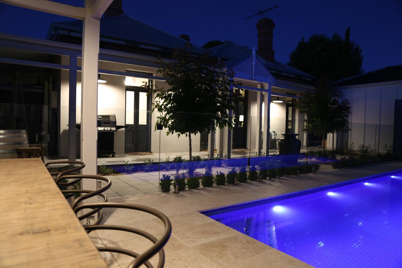 Hollidge House 5 Star Luxury Apartments 애들레이드 외부 사진